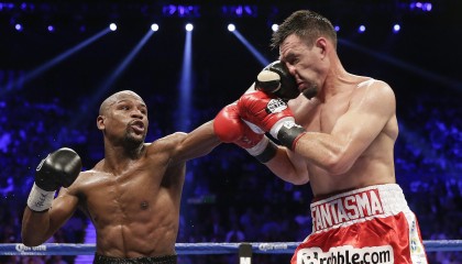 开云-意甲：那不勒斯1-0赢下热那亚，奥斯梅恩中柱后逆转成功，那不勒斯主力门将