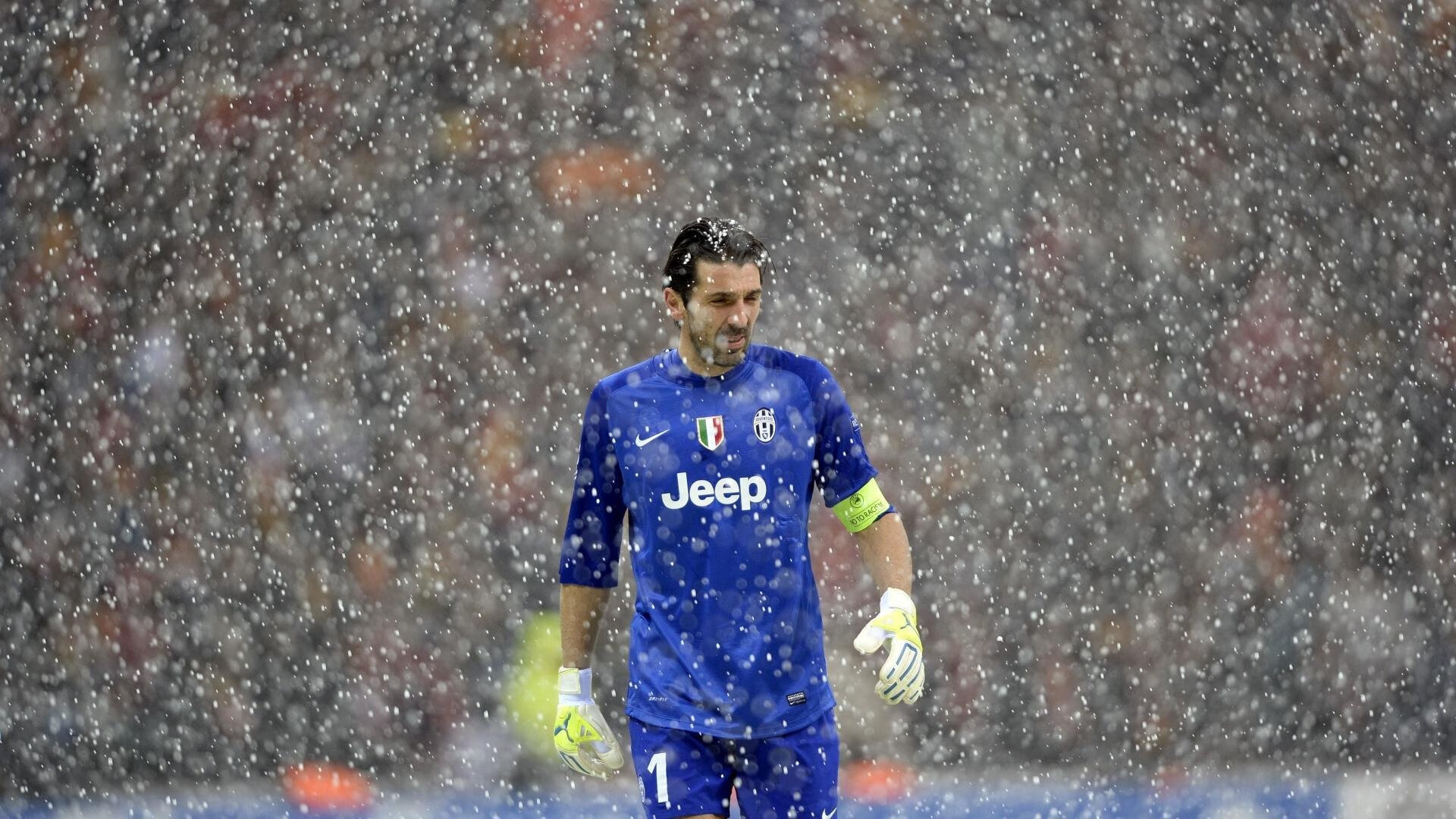 《年度最震撼决赛回顾:谁才是真正的王者?》